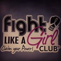 Снимок сделан в Fight Like a Girl Club пользователем Fight L. 6/28/2013