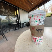 Photo taken at Starbucks by Alejandro C. on 11/12/2022