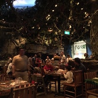 10/21/2018 tarihinde Bruno Pereira C.ziyaretçi tarafından Rainforest Cafe Dubai'de çekilen fotoğraf