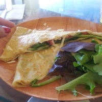 8/22/2013にChristina A.がChill Frozen Yogurt Crepes &amp;amp; Coffeeで撮った写真