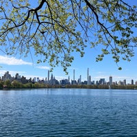 Photo taken at Jacqueline Kennedy Onassis Reservoir by Timothy T. on 4/25/2024