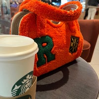 Photo taken at Starbucks by 🌸Kübra . on 2/21/2024