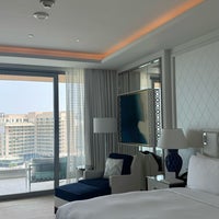 Снимок сделан в Waldorf Astoria Lusail Doha пользователем AB 5/1/2024