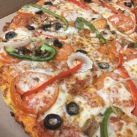 1/23/2017にKoreankitkatがYellow Cab Pizza Co.で撮った写真