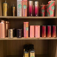 Photo taken at Starbucks by Koreankitkat on 11/9/2020