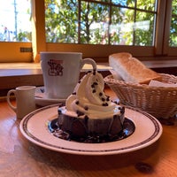 Photo taken at Komeda&amp;#39;s Coffee by 宇佐美 カ. on 2/23/2021