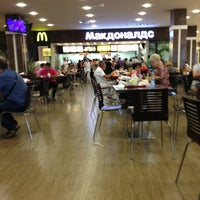 Photo taken at McDonald&amp;#39;s by Шаталина Е. on 7/14/2013