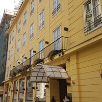 Photo taken at K+K Hotel Maria Theresia Vienna by Di Fraia on 10/6/2019