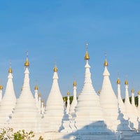 Photo taken at Sandarmuni Pagoda by Richi on 12/16/2019