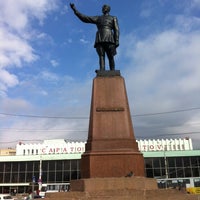 Photo taken at Памятник Ф. Дзержинскому by M K. on 6/20/2013