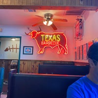 Photo taken at Green Mesquite BBQ by Greg G. on 7/30/2021