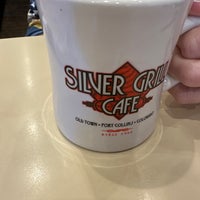 5/13/2023 tarihinde Greg G.ziyaretçi tarafından Silver Grill Cafe'de çekilen fotoğraf