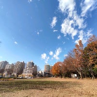 Photo taken at 若葉台公園多目的広場 by ikuri on 12/15/2020