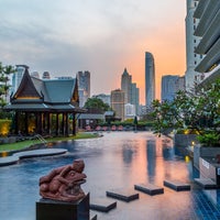 Photo taken at The Athenee Hotel by The Athenee Hotel, a Luxury Collection Hotel, Bangkok on 10/17/2017