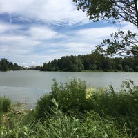 Photo taken at Алексеевский (Булганинский) пруд by Tortik on 6/24/2019