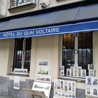 Photo taken at Hôtel du Quai Voltaire (L&amp;#39;) by R R. on 3/8/2017