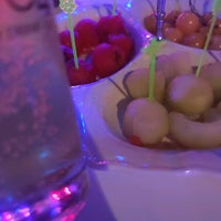รูปภาพถ่ายที่ Metin Cocktail Club โดย KkOorRaAyY A. เมื่อ 8/15/2020