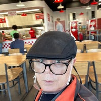 Photo taken at Five Guys by Jeng-Chyang S. on 4/25/2022