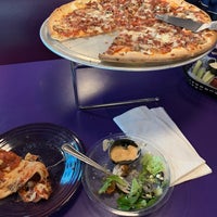 Photo taken at Joes New York Pizza by Jeng-Chyang S. on 2/24/2020