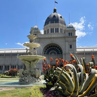 Photo taken at Royal Exhibition Building by Whan Woong K. on 12/24/2023