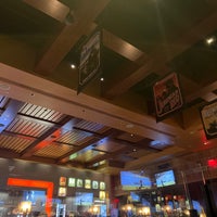 Photo taken at BJ&amp;#39;s Restaurant &amp;amp; Brewhouse by LV on 5/5/2022