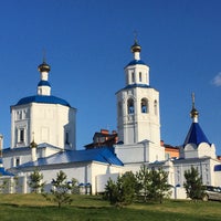 Photo taken at Храм Параскевы Пятницы by Илья Т. on 4/25/2016