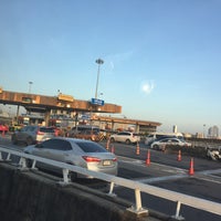 Photo taken at Rama 9-2 Toll Plaza by Chidphant P. on 9/6/2018