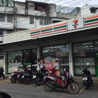Photo taken at 7-Eleven by Chidphant P. on 9/28/2017