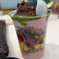 Photo taken at Pinkberry by دينـا🍔 on 10/15/2022