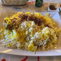 Foto tirada no(a) Al-Kharof Restaurant por Soud🇰🇼 em 12/26/2021