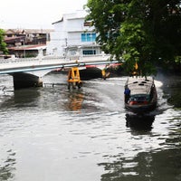 Photo taken at Khlong Maha Nak by ศิรพัฒนะ บ. on 5/14/2017