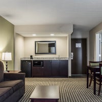 6/26/2015 tarihinde Comfort Inn &amp;amp; Suitesziyaretçi tarafından Comfort Inn &amp;amp; Suites'de çekilen fotoğraf