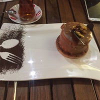 Foto diambil di Dilek Pasta Cafe &amp;amp; Restaurant oleh Ş_k pada 12/8/2016