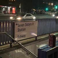 Photo taken at Seven Sisters London Underground Station by Mailyn C. on 8/7/2022