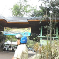 Photo taken at Ragunan Zoo Parking Area by Adi S. on 9/29/2012