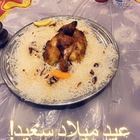 Photo taken at Al Nadeg Restaurant by mohammad on 4/2/2023