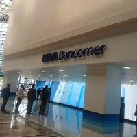 Photo taken at BBVA Bancomer by CONY Á. on 10/2/2017