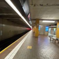 Photo taken at MTA Subway - Jamaica Center/Parsons/Archer (E/J/Z) by Luis E. on 5/7/2021