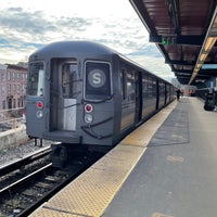 Photo taken at MTA Subway - S Franklin Ave Shuttle by Luis E. on 1/21/2021