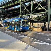 Photo taken at MTA Bus - B62 by Luis E. on 3/22/2021