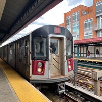 Photo taken at MTA Subway - 7 Train by Luis E. on 7/1/2021