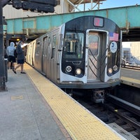 Photo taken at MTA Subway - Z Train by Luis E. on 3/30/2021