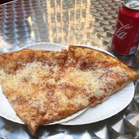 8/24/2020에 Luis E.님이 2 Bros. Pizza에서 찍은 사진