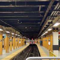 Photo taken at MTA Subway - Flushing/Main St (7) by Luis E. on 1/28/2021