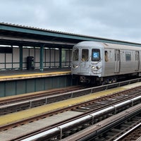 Photo taken at MTA Subway - Rockaway Blvd (A) by Luis E. on 7/11/2021