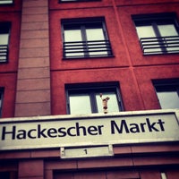 Das Foto wurde bei Hackescher Markt von Jürgen F. am 5/22/2013 aufgenommen