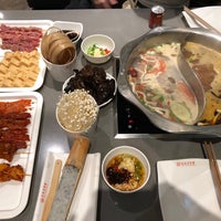 Das Foto wurde bei YUAN&amp;#39;S CHUAN CHUAN XIANG袁记串串香温哥华店 von SulA K. am 2/17/2021 aufgenommen