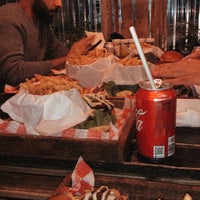 1/2/2021에 Basel 🦅님이 Juanchi&amp;#39;s Burger에서 찍은 사진