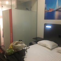 Photo taken at easyHotel Rotterdam City Centre by Michel G. on 12/14/2018
