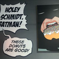 3/3/2019에 John G.님이 Holey Schmidt Donuts에서 찍은 사진
